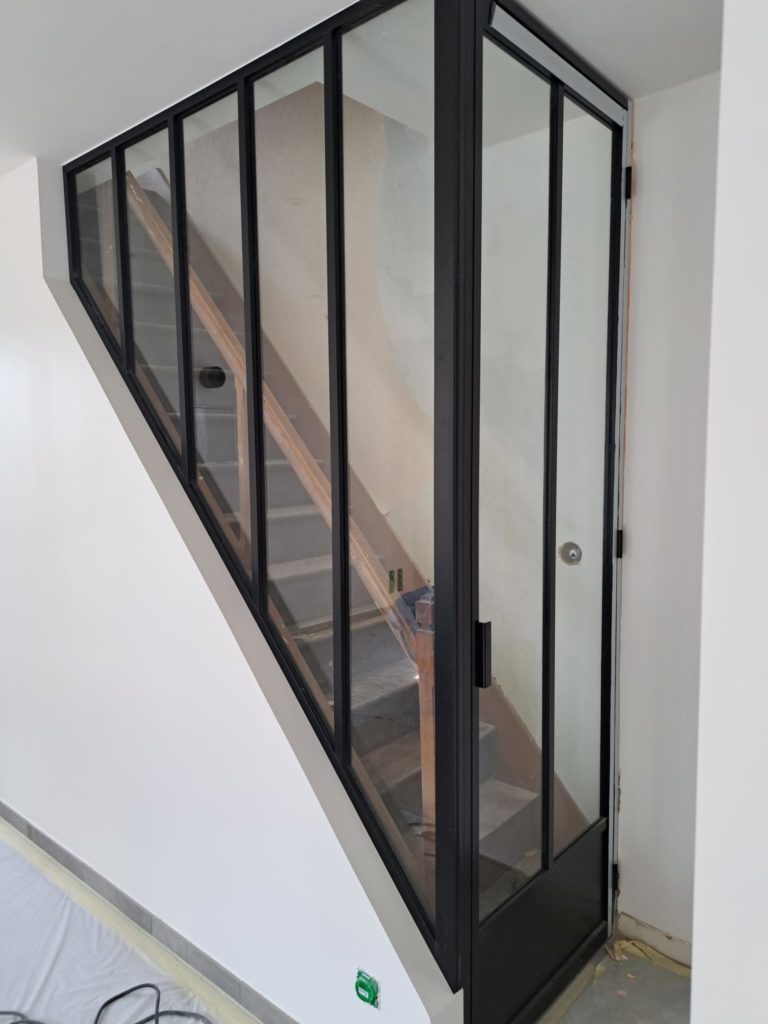 Mickael Henry Menuisier A Mayenne53 Escalier Verriere 1 Mickael Henry Menuisier A Mayenne53 Escalier Verriere 1