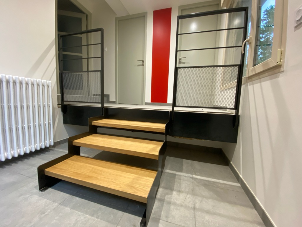 Mickael Henry Menuisier A Mayenne53 Escalier2 1 Mickael Henry Menuisier A Mayenne53 Escalier2 1